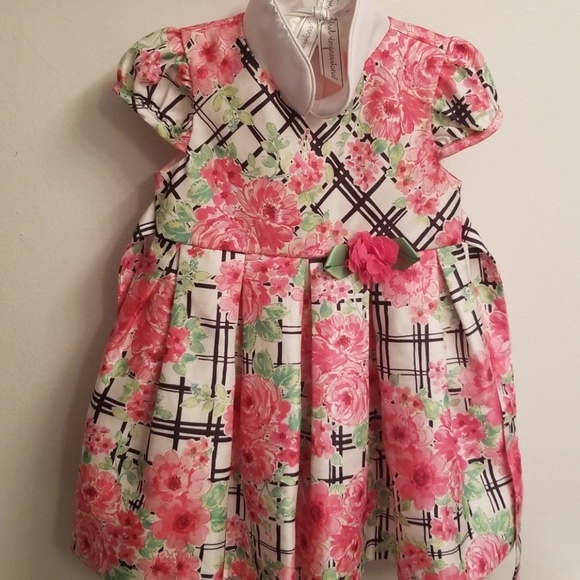 Dress - Picture 1 of 4